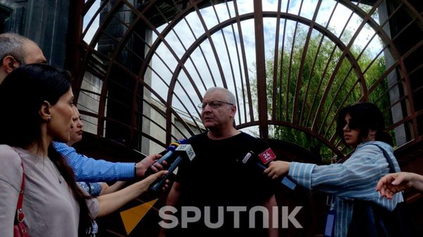 Սուրեն Սուրենյանց - Sputnik Արմենիա