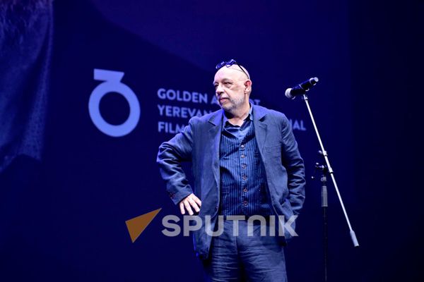 Французский кинооператор и режиссёр Бруно Дельбоннель на церемонии открытия 23-го Международного кинофестиваля "Золотой абрикос" - Sputnik Армения