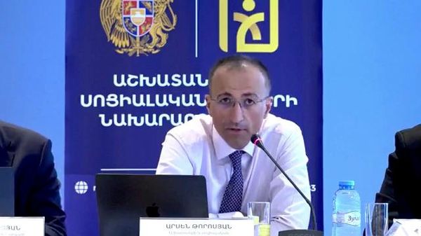 Ծնելիությունը շարունակում է նվազել, ահազանգում է Արսեն Թորոսյանը - Sputnik Արմենիա