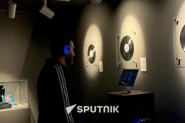 Իբրահիմ Մաալուֆը Կոմիտասի թանգարանում - Sputnik Արմենիա
