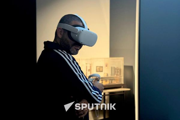 Իբրահիմ Մաալուֆը Կոմիտասի թանգարանում - Sputnik Արմենիա