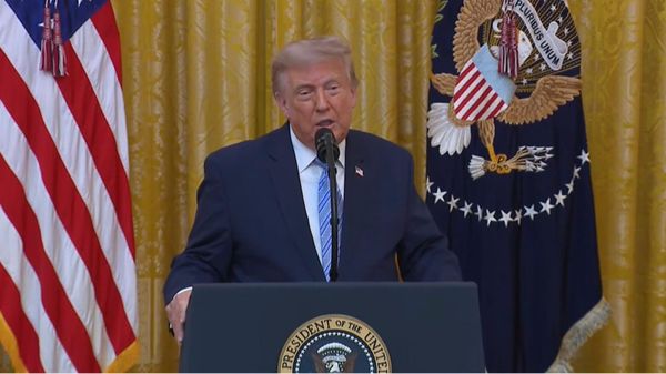 Дональд Трамп заявил, что у России, Китая, Ирана и Северной Кореи есть возможность влиять на выборы в США - Sputnik Армения