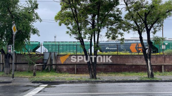 Ցորենով բեռնված վագոնները Երևանում - Sputnik Արմենիա