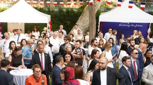 Ֆրանսիայի դեսպանատանն անցկացված միջոցառման հյուրերը - Sputnik Արմենիա