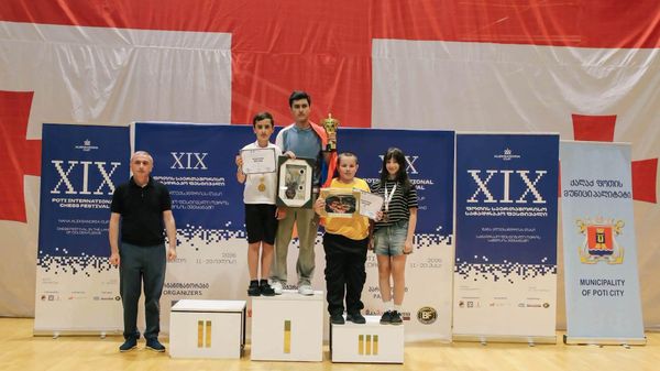 На международном шахматном турнире 19th Poti International Chess Festival Nana Aleksandria Cup, который прошел в городе Поти, Грузия, армянские шахматисты заняли ряд призовых мест. - Sputnik Армения