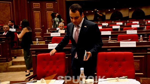 Нарек Карапетян на Первой сессии 9-го созыва Национального собрания РА (2 августа 2026). Еревaн - Sputnik Армения