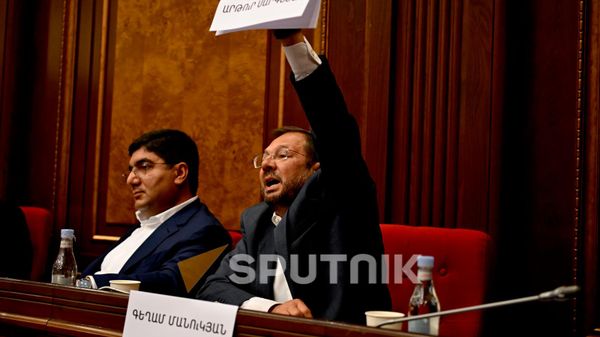 Գեղամ Մանուկյան - Sputnik Արմենիա