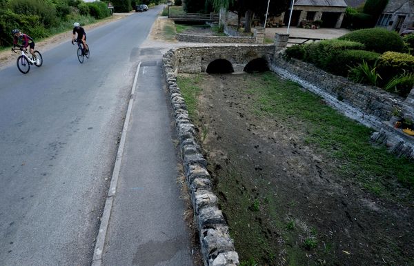 Թեմզայի «մերկացած» հունըԷշթոն Քինս, Մեծ Բրիտանիա - Sputnik Արմենիա