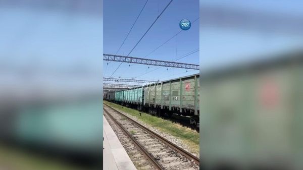 Из России в Армению через Азербайджан было отправлено 15 вагонов с пшеницей и 10 вагонов с углем. - Sputnik Արմենիա
