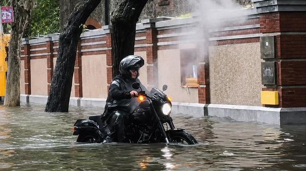 Ливни и тайфун «Долфин» затопили Шанхай - Sputnik Արմենիա
