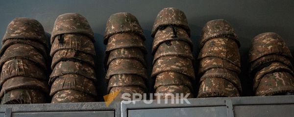 Военные каски - Sputnik Армения