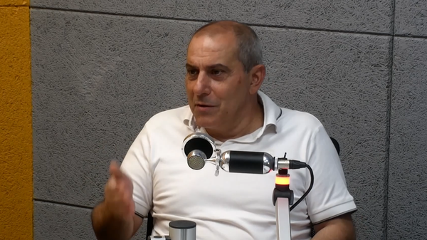 Ինչո՞ւ է շարժիչը տաքանում ամռանը՝ օդորակիչը միացնելիս․ պատճառներն ու լուծումները
 - Sputnik Արմենիա