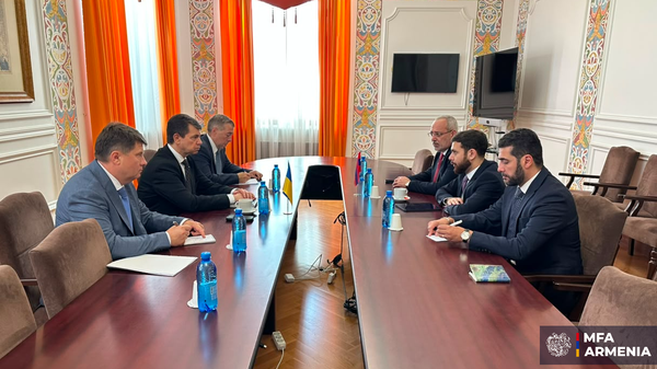 Վահան Կոստանյանը Կիևում է. նա հանդիպել է իր գործընկերոջ հետ - Sputnik Արմենիա