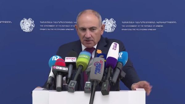 Փաշինյանը խոստովանեց` իրավապահ համակարգին ուղերձ է տվել, որ Արեգնազ Մանուկյանի և դստեր տեսակցությունների սահմանափակման հետ կապված պետք չէ ընկնել չափազանցությունների մեջ։  - Sputnik Արմենիա
