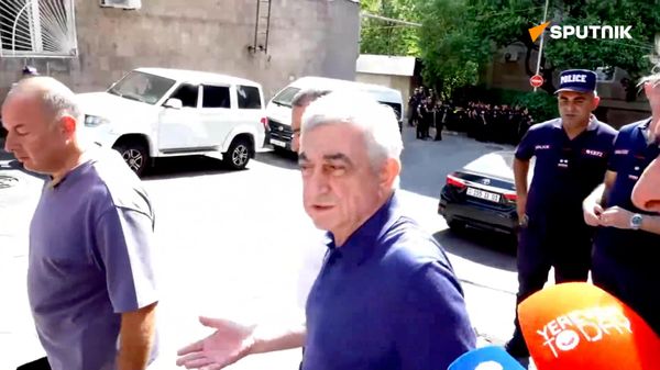 ՀՀ 3–րդ նախագահ Սերժ Սարգսյանը ևս դուրս եկավ Հակակոռուպցիոն կոմիտեից - Sputnik Արմենիա