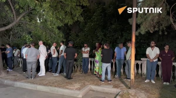 Суд в Ереване приступает к рассмотрению ходатайства об аресте старшего сына второго президента Армении Роберта Кочаряна — Седрака Кочаряна - Sputnik Армения