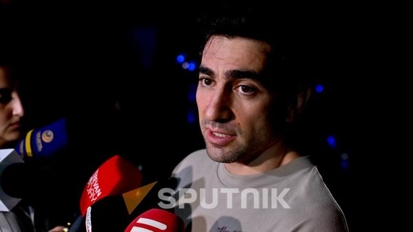 Լևոն Քոչարյանը դատարանի բակում - Sputnik Արմենիա