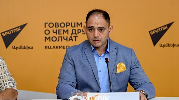 Աղասի Թավադյան - Sputnik Արմենիա
