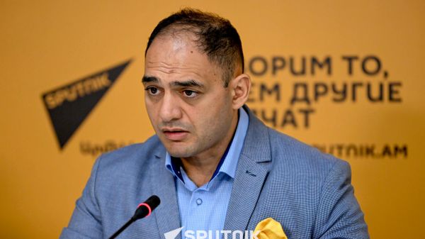 Աղասի Թավադյան - Sputnik Արմենիա