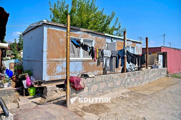Ситуация в Шенгавите, где власти намереваются снести заселенные дома (31 августа 2026). Еревaн Ситуация в Шенгавите, где власти намереваются снести заселенные дома (31 августа 2026). Еревaн - Sputnik Армения