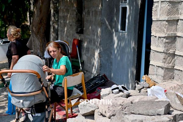 Ситуация в Шенгавите, где власти намереваются снести заселенные дома (31 августа 2026). Еревaн Ситуация в Шенгавите, где власти намереваются снести заселенные дома (31 августа 2026). Еревaн - Sputnik Армения