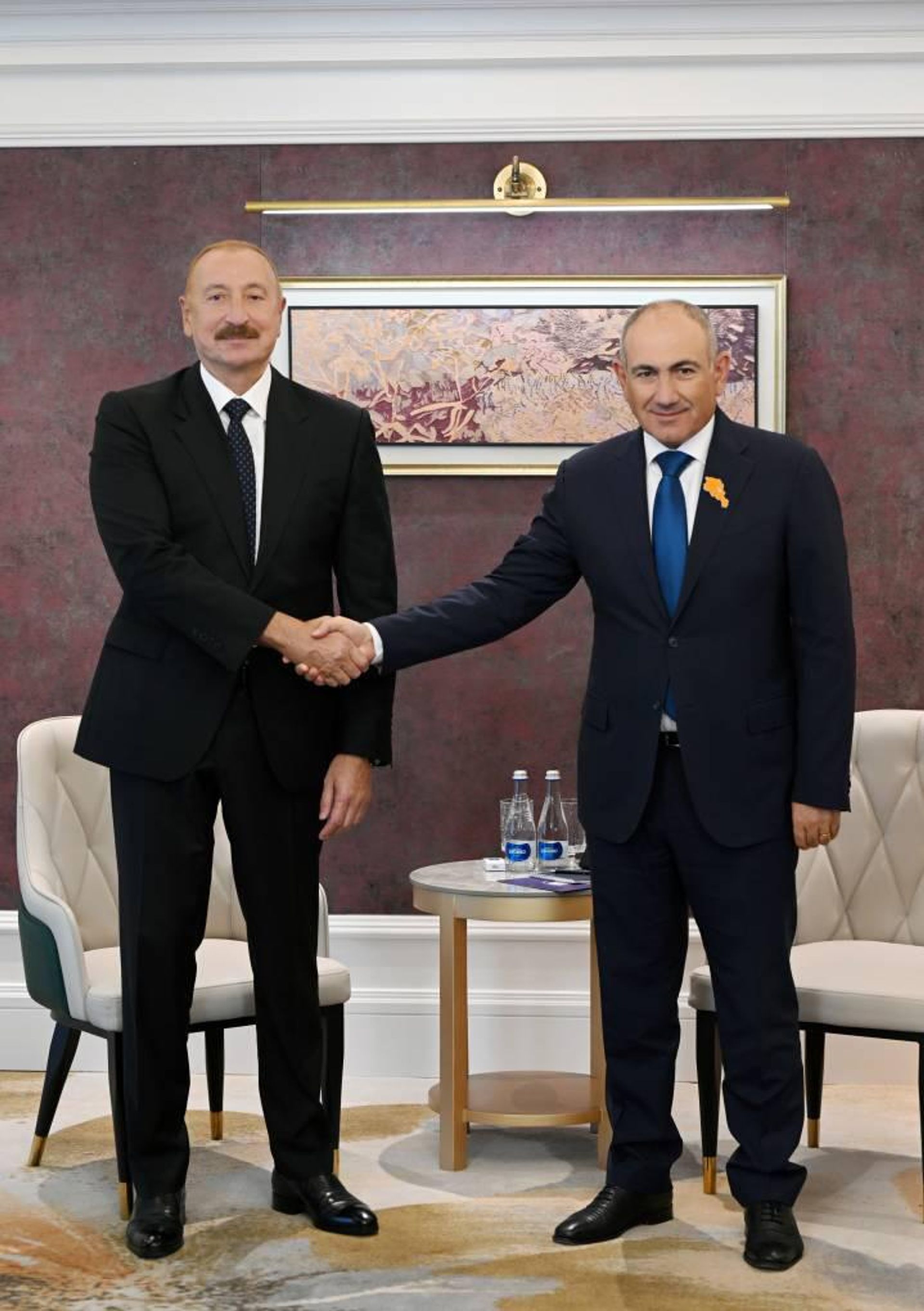 Премьер-министр Никол Пашинян встретился с президентом Азербайджана Ильхамом Алиевым (31 августа 2026). Бишкек - Sputnik Армения, 1920, 31.08.2026