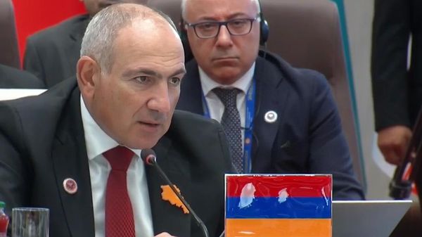 Премьер-министр Никол Пашинян выступает на заседании в формате ШОС плюс (1 сентября 2026). Бишкек - Sputnik Армения