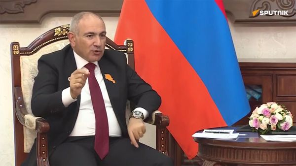 Беседа Путина и Пашиняна касательно выбора Армении между ЕС и ЕАЭС - Sputnik Армения