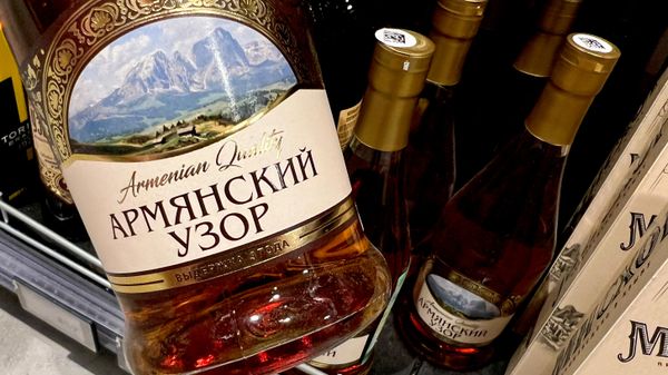 Роспотребнадзор приостановил продажу некоторой армянской продукции в России - Sputnik Армения