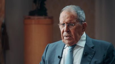 Глава МИД России Сергей Лавров сообщил, что до сих пор сочиняет стихотворные поздравления друзьям, но не уделяет поэзии столько же времени, как раньше.
