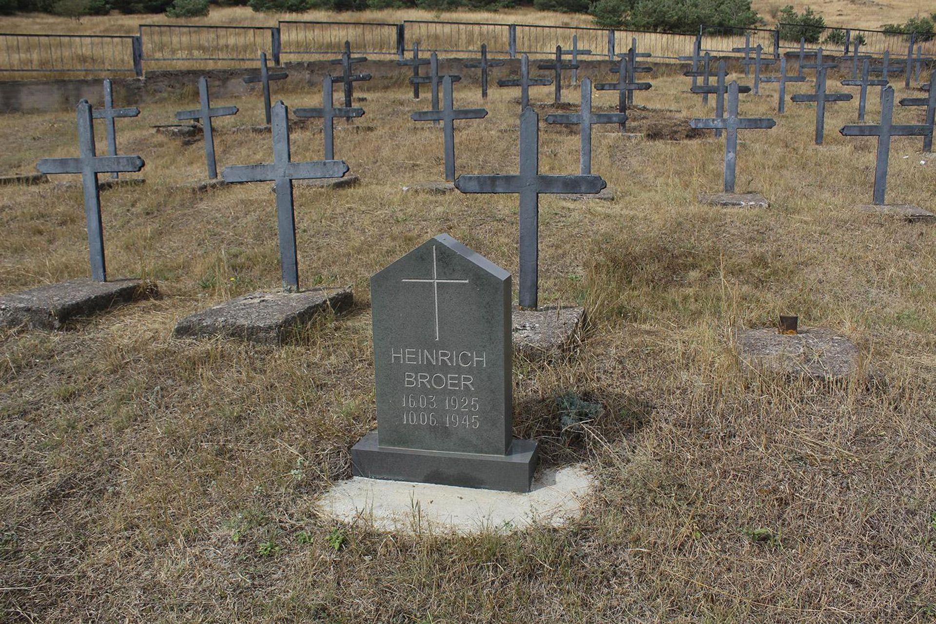 Кладбище военнопленных в городе Спитак, Лорийская область (1940-е годы) получила статус памятника местного значения - Sputnik Армения, 1920, 10.09.2026