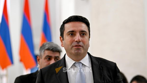 Ալեն Սիմոնյան - Sputnik Արմենիա