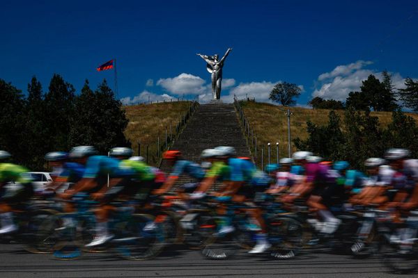 Участники второго этапа международной велогонки Tour of Armenia преодолевают участок Киранц - Степанаван (11 сентября 2026). Участники второго этапа международной велогонки Tour of Armenia преодолевают участок Киранц - Степанаван (11 сентября 2026). - Sputnik Армения