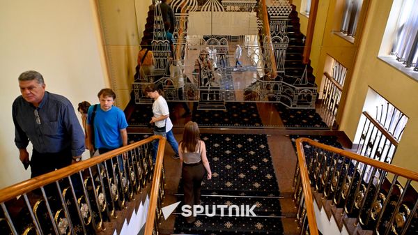 Քվերակություն Երևանում ՌԴ դեսպանատանը - Sputnik Արմենիա