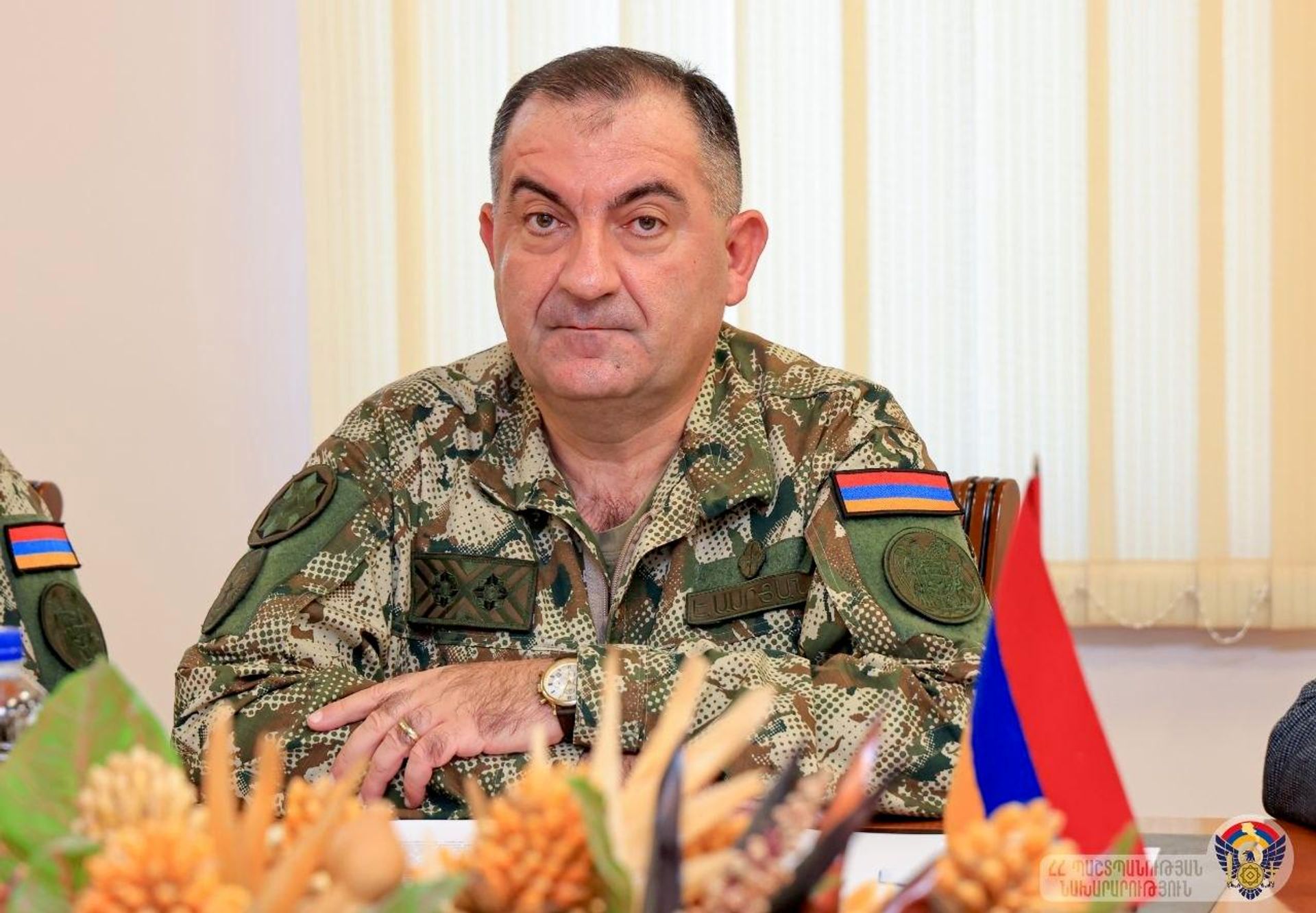 Первый замминистра обороны, начальник ГШ ВС, генерал-лейтенант Эдвард Асрян принял делегацию во главе с президентом Высшего итальянского центра оборонных исследований, генерал-лейтенантом Стефано Маннино (22 сентября 2026). Еревaн Первый замминистра обороны, начальник ГШ ВС, генерал-лейтенант Эдвард Асрян принял делегацию во главе с президентом Высшего итальянского центра оборонных исследований, генерал-лейтенантом Стефано Маннино (22 сентября 2026). Еревaн - Sputnik Армения, 1920, 22.09.2026