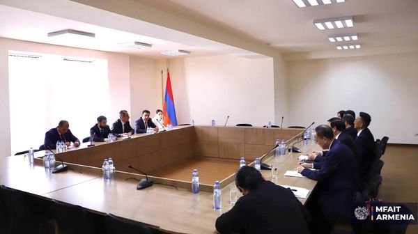 Վահան Կոստանյանն ընդունել է Լոու Ցինծիենին - Sputnik Արմենիա