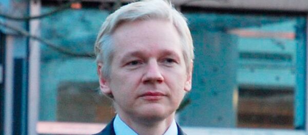 Слушания по делу об экстрадиции в Швецию основателя WikiLeaks Джулиана Ассанжа в суде в Лондоне Слушания по делу об экстрадиции в Швецию основателя WikiLeaks Джулиана Ассанжа в суде в Лондоне - Sputnik Армения
