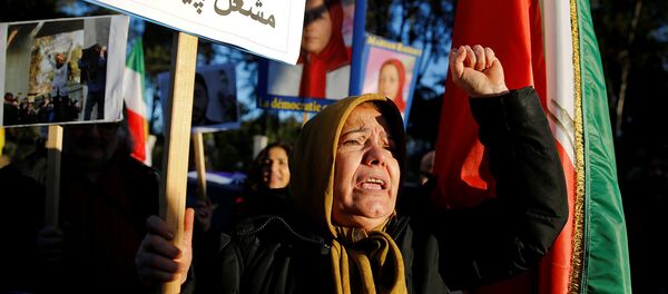 Антиправительственный митинг в Иране Антиправительственный митинг в Иране - Sputnik Արմենիա