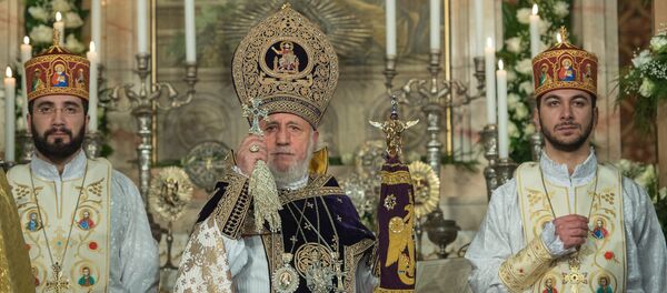 Рождественская литургия в Эчмиадзинском кафедральном соборе  - Sputnik Армения