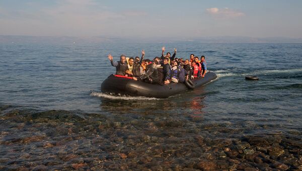 Ситуация с беженцами на греческом острове Лесбос - Sputnik Արմենիա