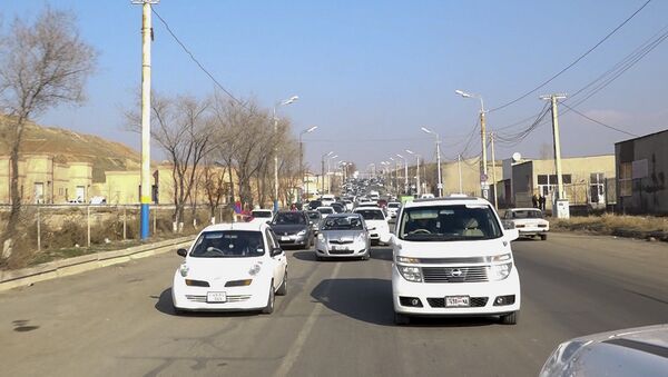 ВИДЕО: Автопробег против запрета на праворульные автомобили в Армении - Sputnik Армения