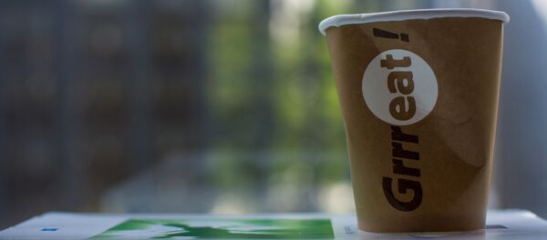 Бумажный стаканчик Бумажный стаканчик - Sputnik Армения