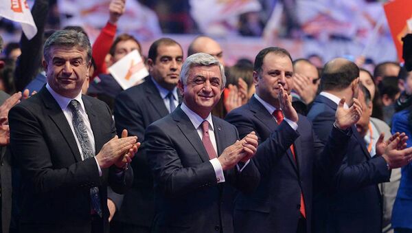 Президент, Премьер-Министр и Министр Обороны Армении - Sputnik Արմենիա