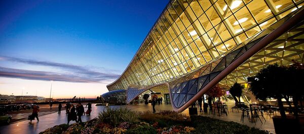 Международный аэропорт Гейдар Алиев. Баку, Азербайджан - Sputnik Армения