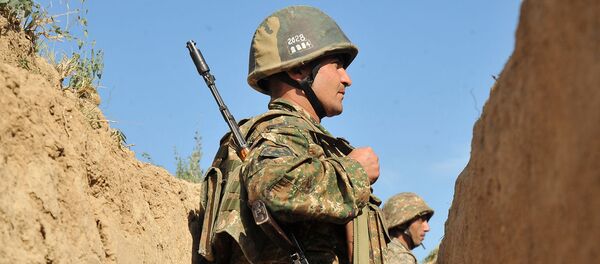 Армянский солдат на границе Армянский солдат на границе - Sputnik Արմենիա