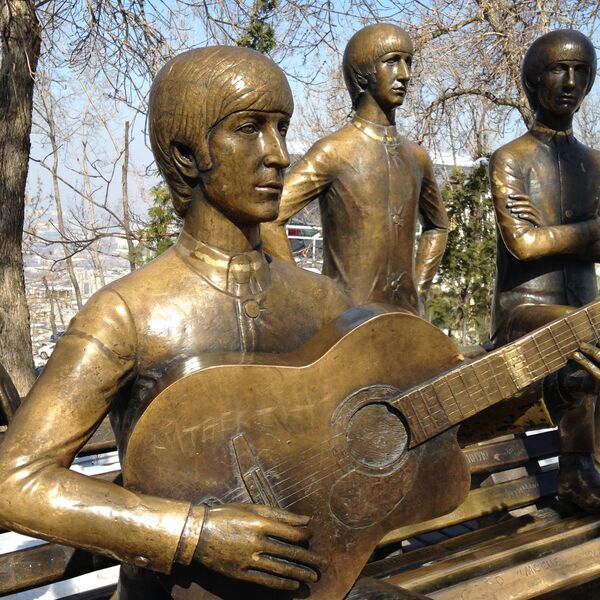 «Բիթլզի» հուշարձանը Ղազախստանում - Sputnik Արմենիա