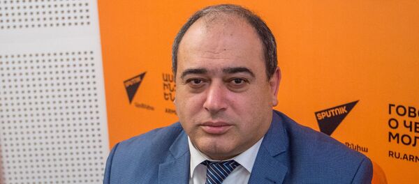 Փաստաբանը` Ճըվճըվ Արոյի որդիների անպատժելիության ու օրենքի մասին Փաստաբանը` Ճըվճըվ Արոյի որդիների անպատժելիության ու օրենքի մասին - Sputnik Արմենիա