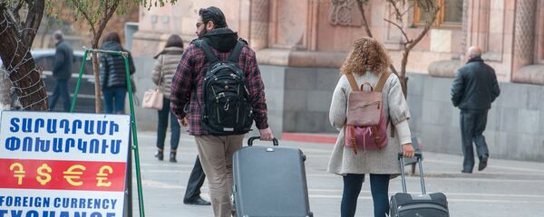 Туристы в Ереване Туристы в Ереване - Sputnik Արմենիա