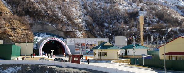 Рокский перевальный тоннель, соединяющий Россию с Южной Осетией, открыт после капитальной реконструкции Рокский перевальный тоннель, соединяющий Россию с Южной Осетией, открыт после капитальной реконструкции - Sputnik Արմենիա