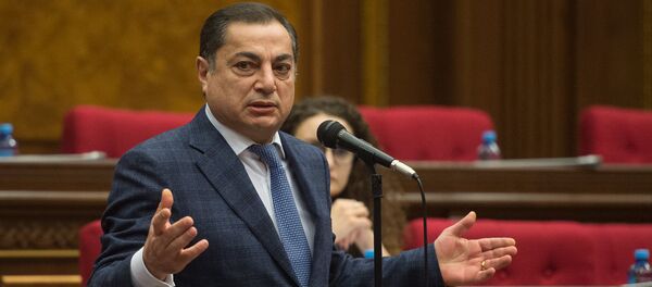 Заседание парламента посвященное взлету цен Заседание парламента посвященное взлету цен - Sputnik Армения